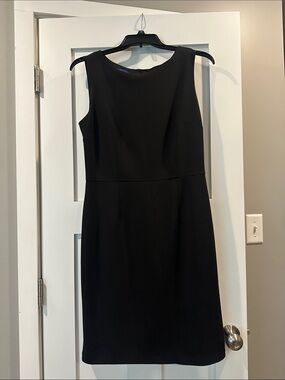 Apt. 9 Black Sleeveless Midi Sheath Dress with Boat Neck